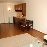 Pirin Palace White Апартаменты *