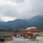 Pirin Palace White