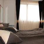 Pirin Palace White Апартаменты Банско