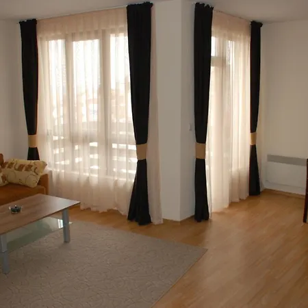 Daire Pirin Palace White *